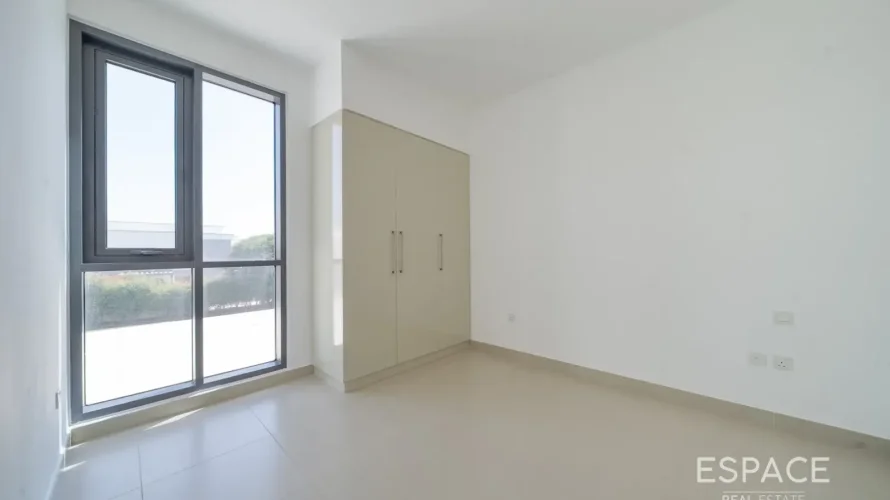 4 bedrooms villa for sale, Dubai Hills Estate, Dubai, UAE No. 1884 № 2